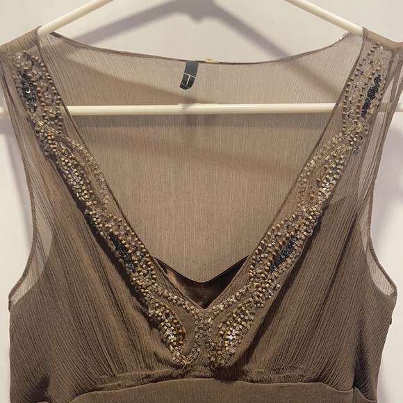 Tank - Picture 4 of 5